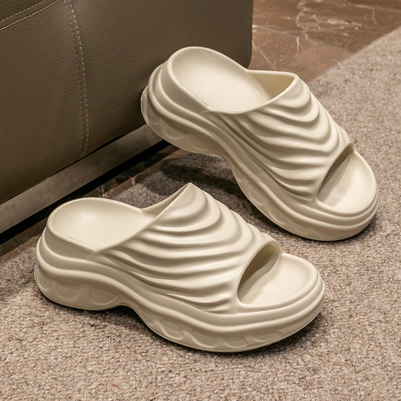 Zapatillas gruesas al por mayor de mujeres de verano de moda Fairy Wind 2024 nuevo muffin de verano para aumentar la altura de dos sandalias image 16
