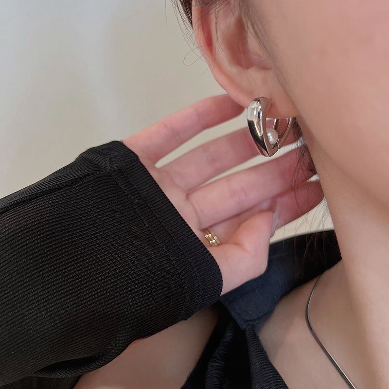 Heart Shape Pattern 1 Pair Modern Style Simple Style Heart Shape Plating Copper Earrings