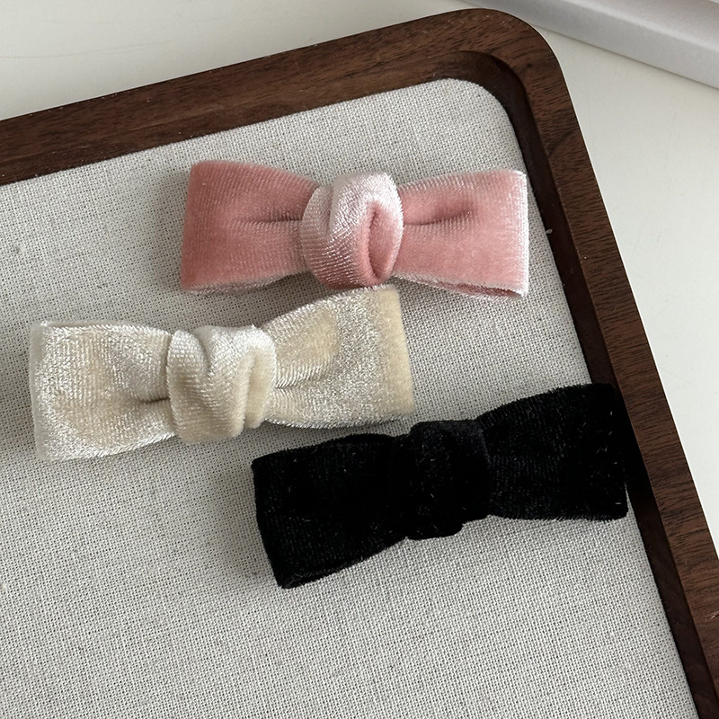 Fermaglio per capelli con fiocco in velluto stile francese_voghion.com