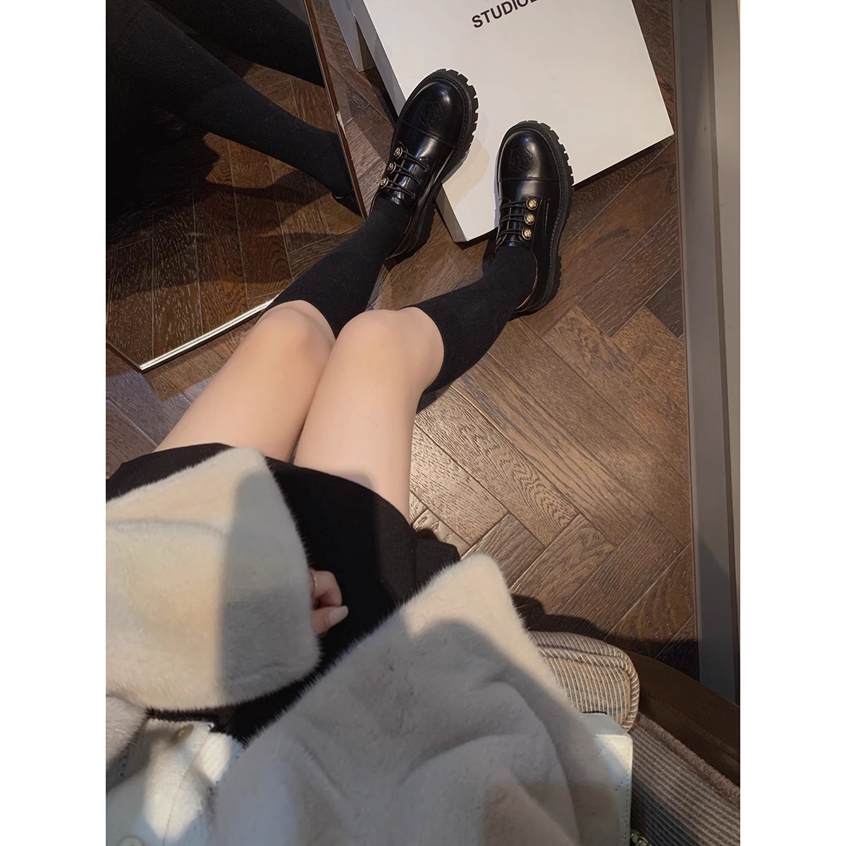 Grava madre studiolee Hepburn estilo retrógrado zapatos de soleas gruesas bordados de tacón grueso Lefour zapatos de cuero de mujer primavera y otoño