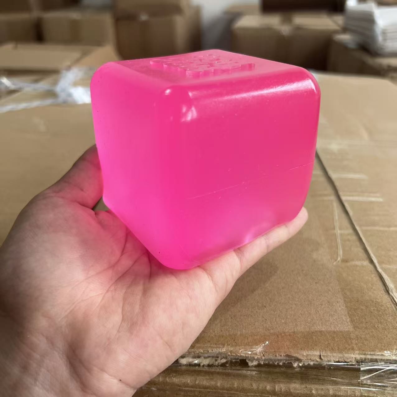 Needoh jugadores de explosión transfronterizos jugadores de explosión en línea artefactos de descompresión de rebote lento juguetes de descompresión