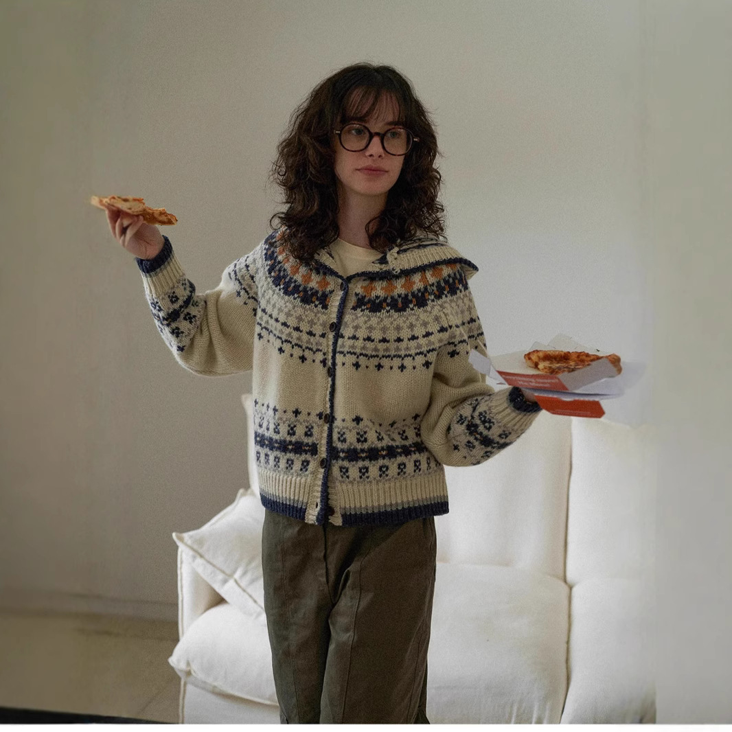 이제 2024 가을과 겨울 복고풍 자카드 페어 섬 분위기로 URAGO 한국 후드 니트 카디건 여성