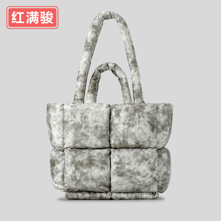 Nuevo bolso transfronterizo de las mujeres acolchadas de algodón simple bolsa de espacio lleno de algodón suave bolso de hombro lleno de tela escocesa