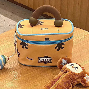 С���@�ɐ���Ů����AͲ���y�������S����y�������ռ{���W����ͨ