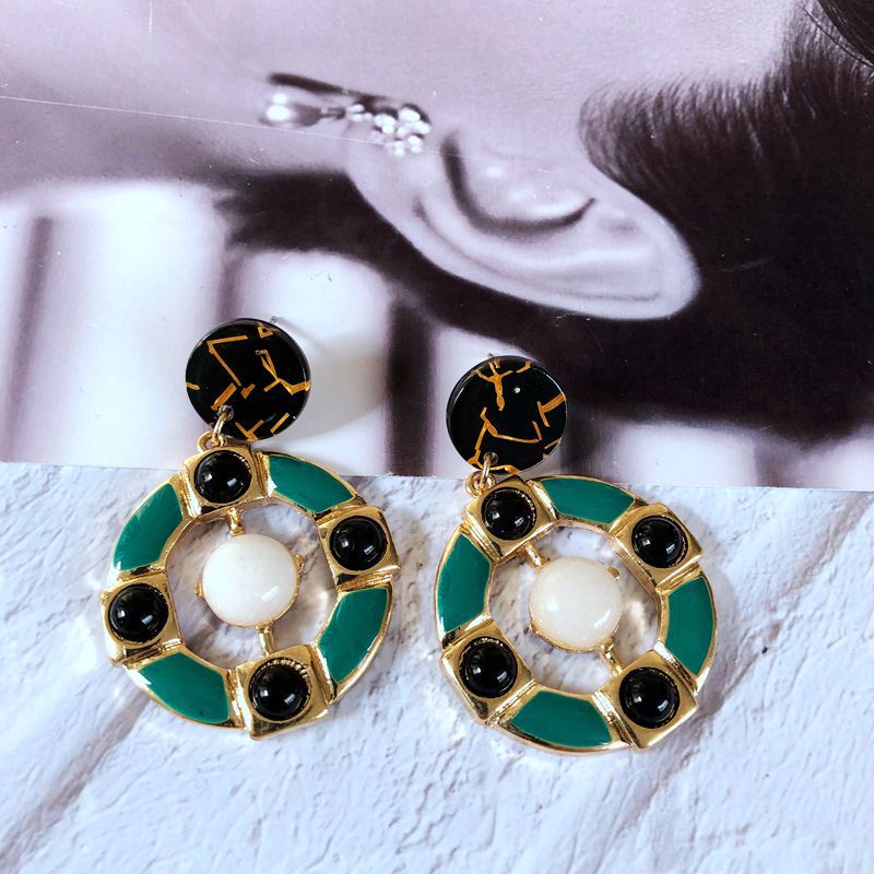 Vintage Fashion Pearl Glass Jade Drip Glaze Earrings Wholesale Nihaojewelry display picture 19