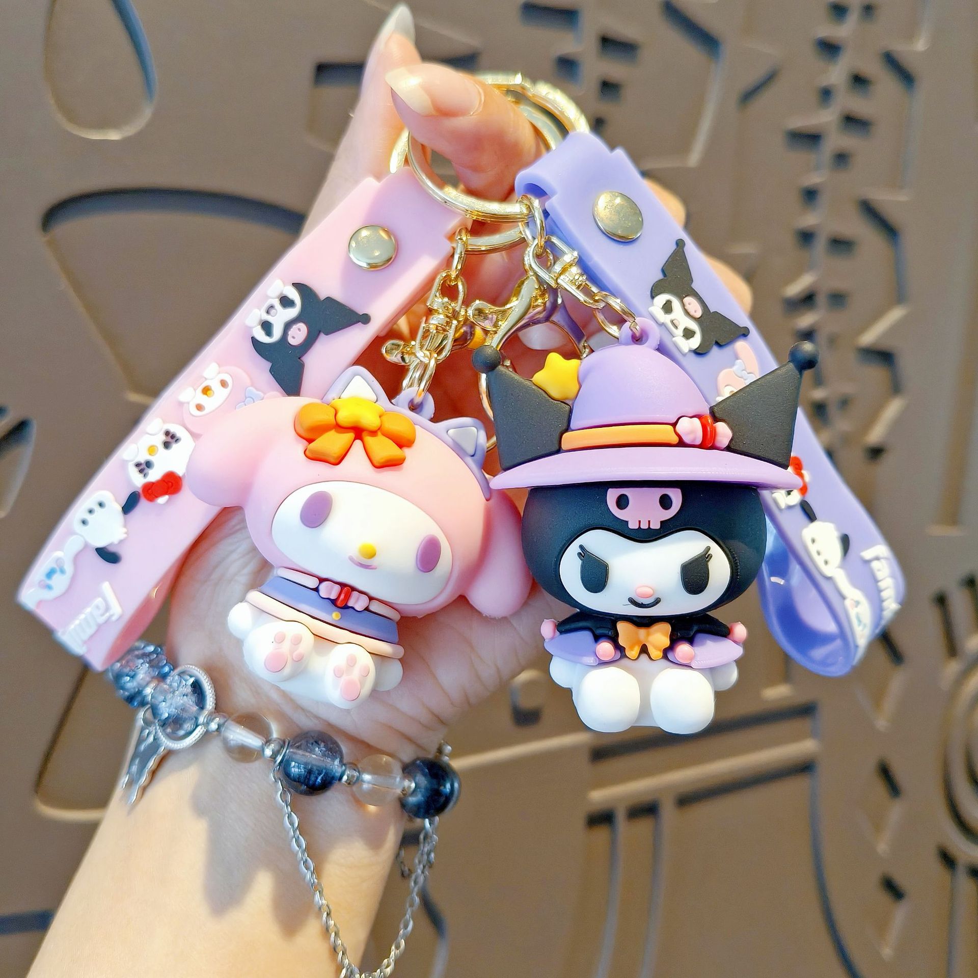 Sanrio Cartoon Keychain Cute Kuromi School Bag Pendant Car Keychain Doll Machine Small Gift Wholesale