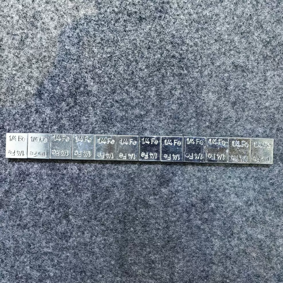 北美市场0.25OZ粘贴平衡块，汽车轮胎平衡块轮毂配重块粘块直角