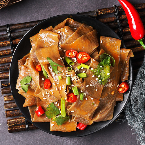 Buckwheat noodles low-fat red oil sesame paste noodles no-cook non-fried instant noodles instant food whole box wholesale delivery