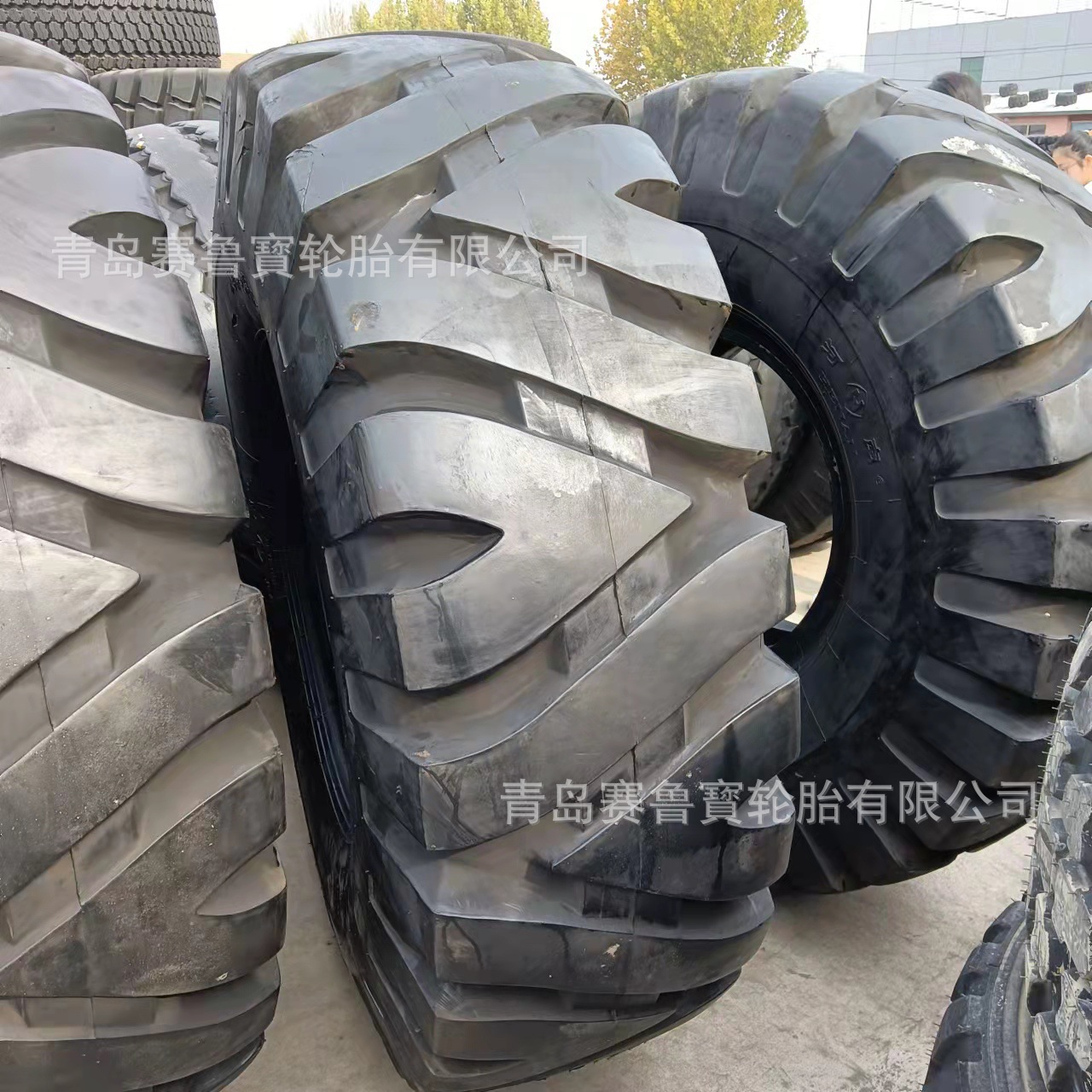 18.00-25  矿山矿井轮胎  工程机械轮胎