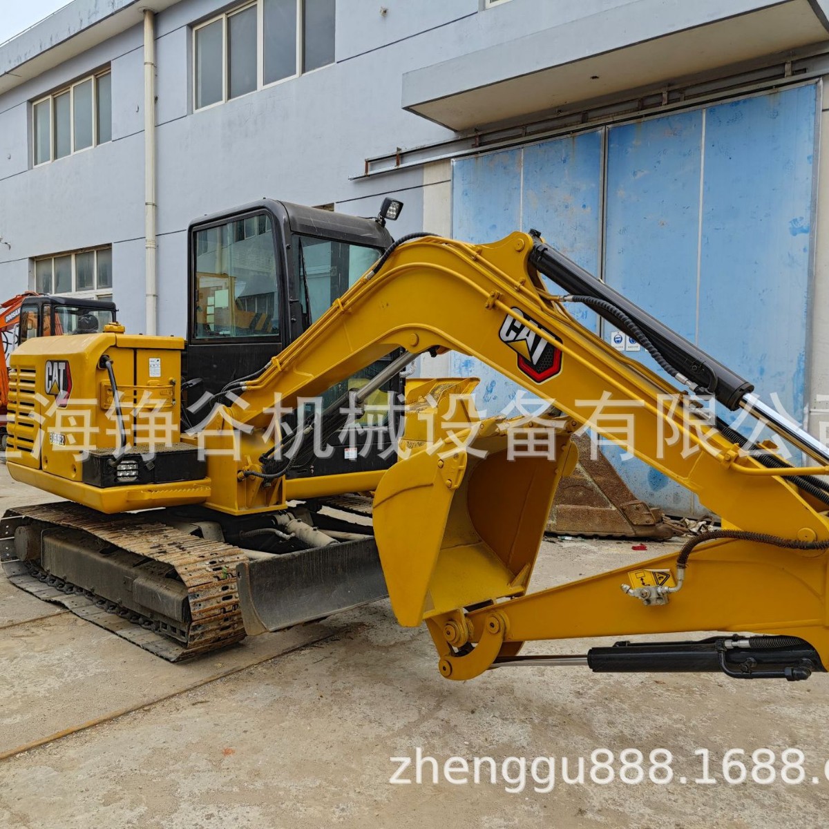 9成新 5吨小挖掘机 卡特305.5挖掘机C/D/GC 外贸现 货直供 价格优