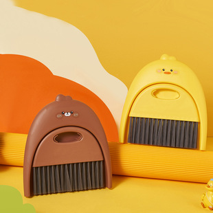 Cartoon cute little broom set table sweeping tools for children and primary school students dustpan combination small broom desk table