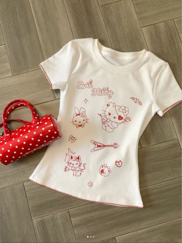 辣妹猫刺繍入り白半袖Tシャツ レディース 夏 2025 ニッチデザイン ラウンドネック スリムフィット トップス おしゃれ|undefined