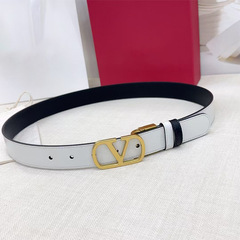 3cmのレトロなカーフスキン両面回転V字型バックルパンツベルト、スカート付き女性用、ハイエンドの軽い高級ベルト