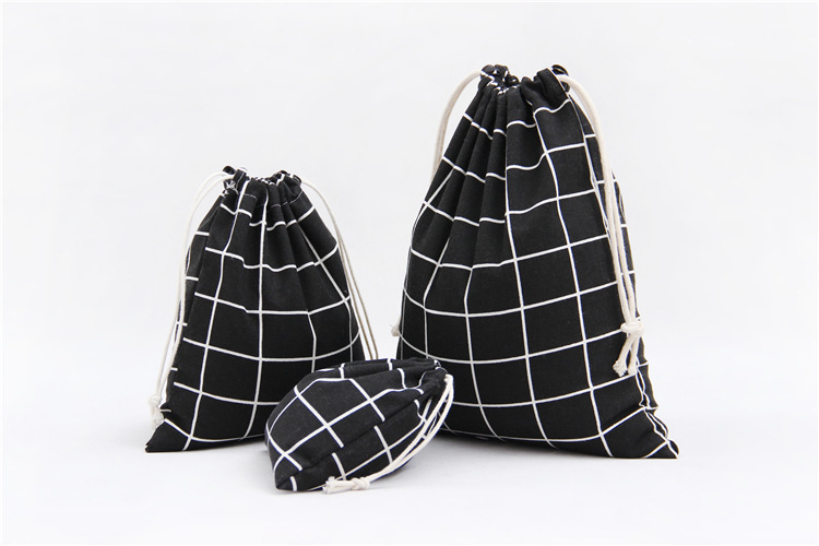 N298 printed cotton and linen storage wholesale, drawstring, tea gift, candy packaging bags, rural style creative cloth bags Application Scenario