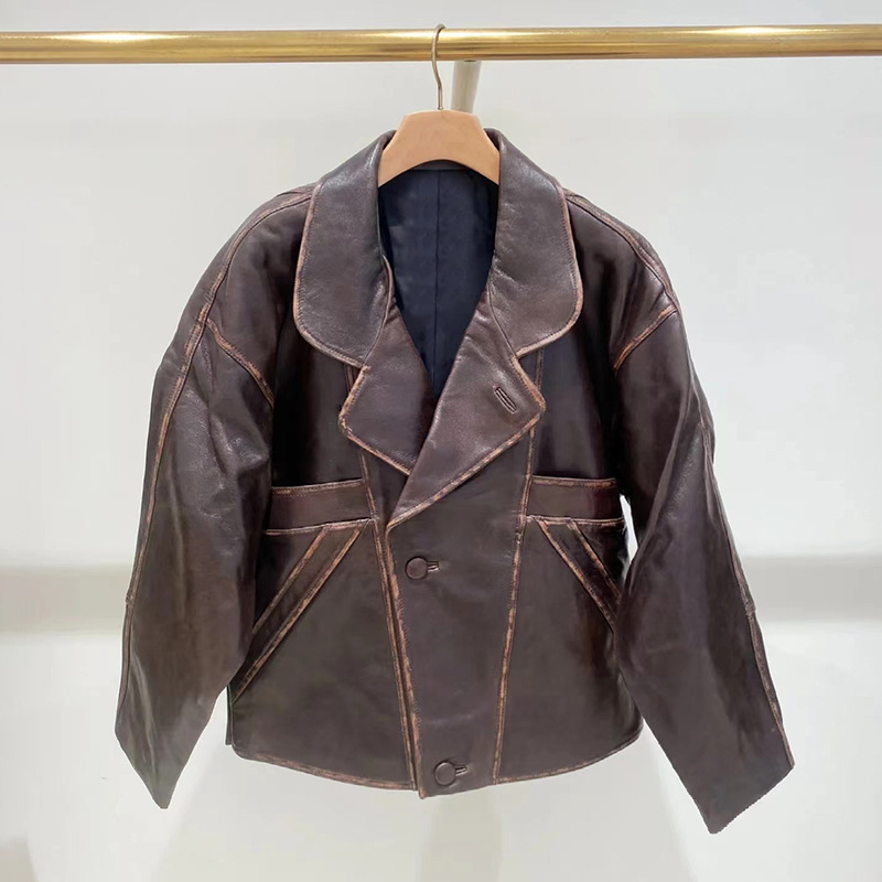 French Niche 2025 Autumn and Winter Distressed Motorcycle Style Oil Wax Leather Brown Yellow Loose Suit Collar Neutral Leather Jacket 25883 French Niche 2025 Autumn and Winter Distressed Motorcycle Style Oil Wax Leather Brown Yellow Loose Suit Collar Neutral Leather Jacket 25883