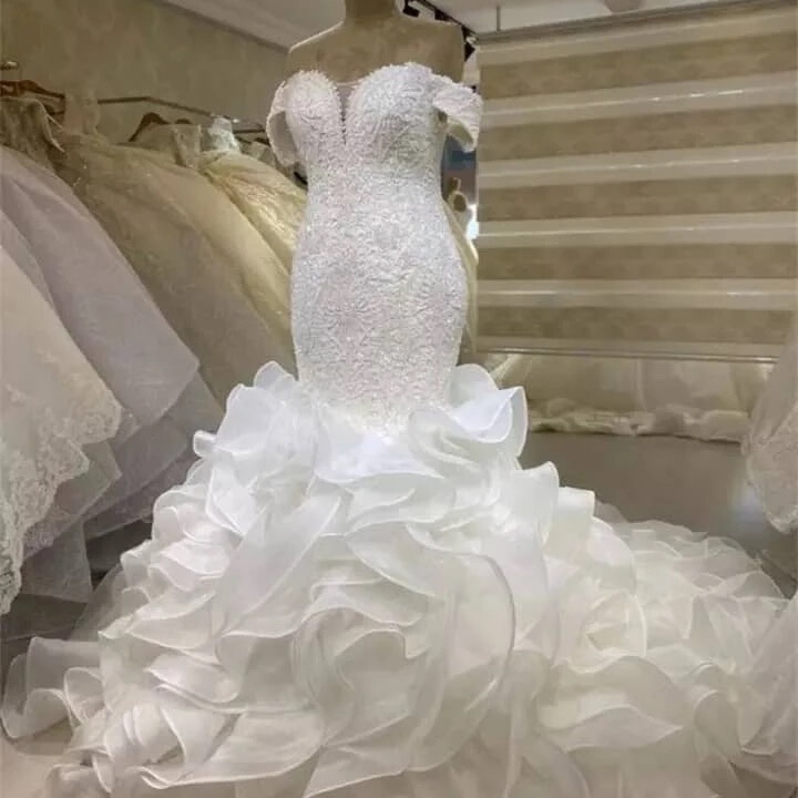 European and American 2026 New Style Wedding Dress, Off-Shoulder Long Sleeves, Beaded Mermaid Silhouette, Sexy and Slimming, with a Train, Main Wedding Gown European and American 2026 New Style Wedding Dress, Off-Shoulder Long Sleeves, Beaded Mermaid Silhouette, Sexy and Slimming, with a Train, Main Wedding Gown