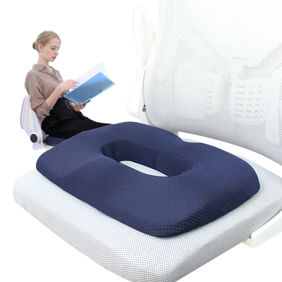 Circular Car Seat Cushion: Seat cushion, seat cover