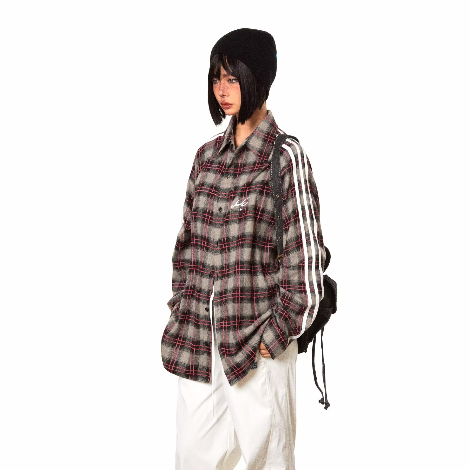 남성과 여성을위한 미국의 하이 스트리트 격자 무늬 셔츠 2024 봄 새 편지 수 놓은 커플 긴팔 셔츠 루즈 탑