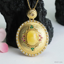 鑫钰 天然琥珀吊坠黄蜜蜡挂坠项链宫廷风珠宝批发代发HP4071104L