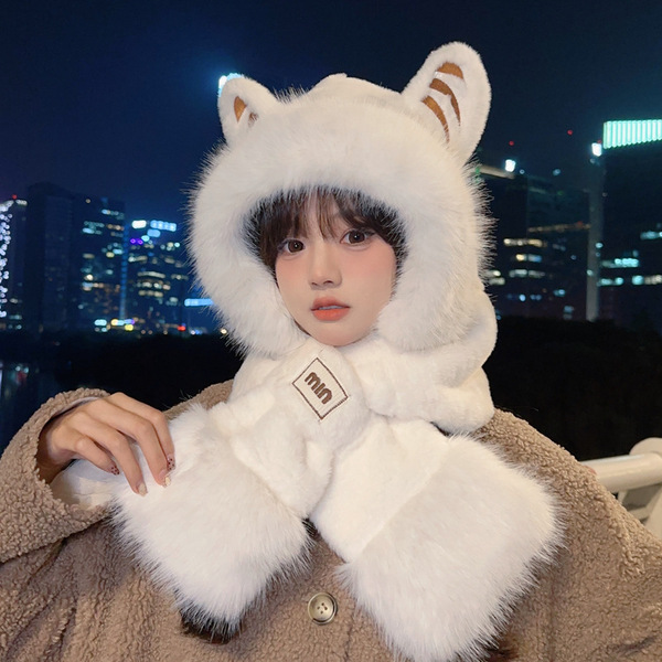 Winter velvet hat