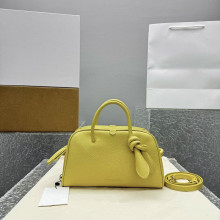 ���Q�¿���ƤŮ��jacquemeԭ�SƤ��֦�y���g��������r�Іμ�Ů��