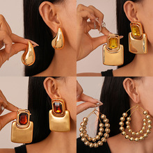 �yᘚW���羳����A��׺ζ�ᔕr�н����L���h�F���߼��ж�����l