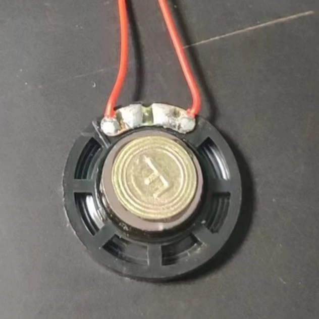 Производители поставляют 29 мм пластиковый динамик большой магнитный 8 евро 0,5 Вт с проводом 150 мм внешний Магнитный динамик