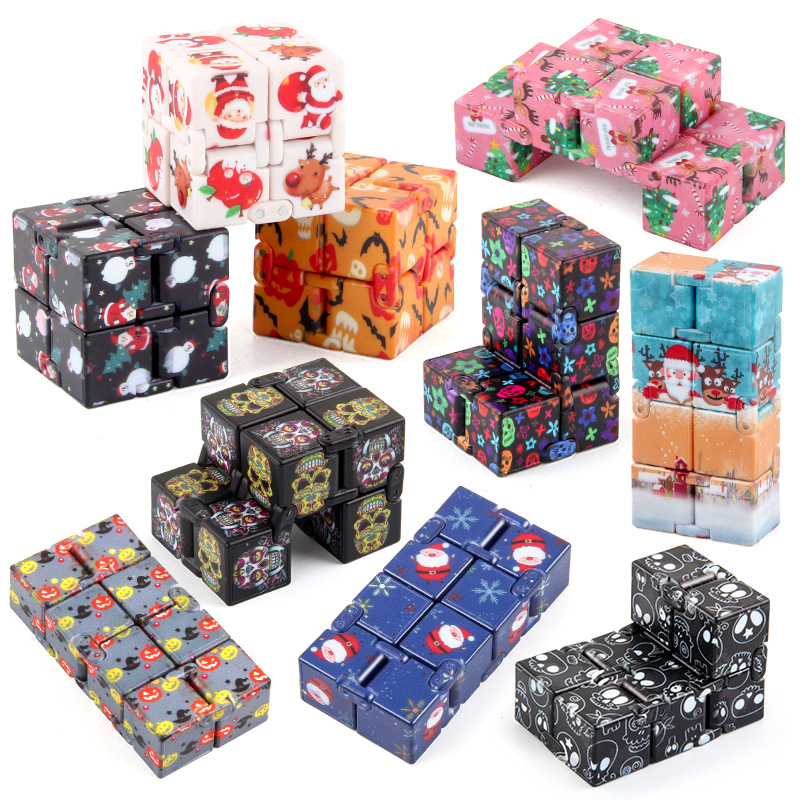 Nuevos juguetes de descompresión exóticos Navidad Halloween infinito Cubo de Rubik creativo de bolsillo cuadrado de segundo orden Cubo de Rubik exportación transfronteriza