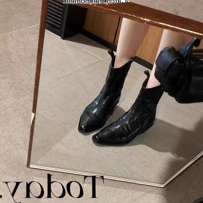 葡萄妈studiolee时髦尖头V口复古牛仔瘦瘦靴粗跟不皱感西部短靴女