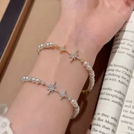 项链;耳钉;手链