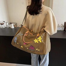 V 46026 Large Capacity Short Trip Shoulder Bag ��������;��