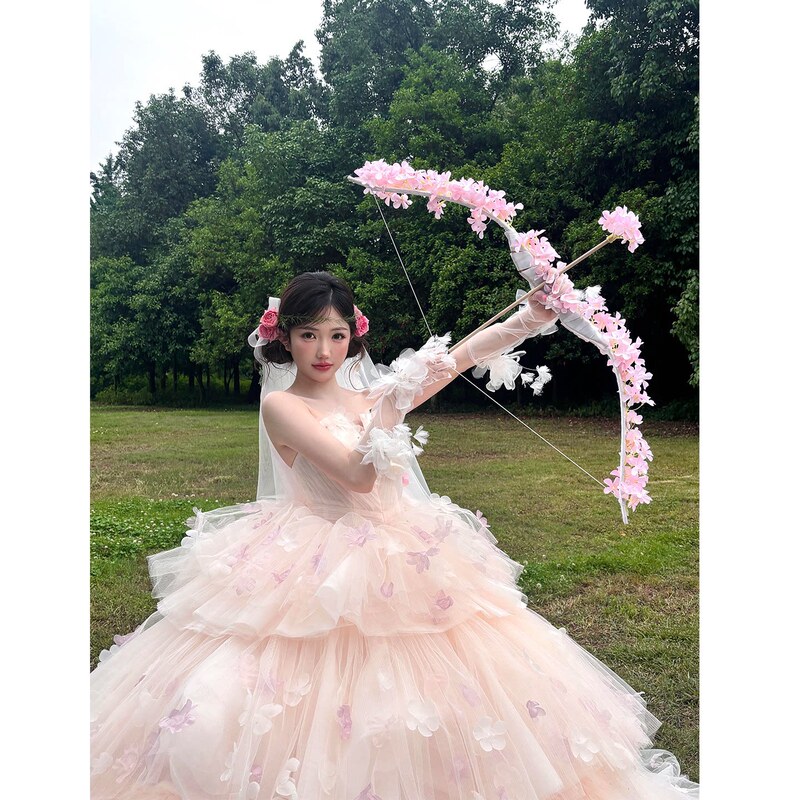 French-style pink strapless wedding dress, 2026 new model, birthday adult ceremony dress, princess tutu skirt, studio theme street photography French-style pink strapless wedding dress, 2026 new model, birthday adult ceremony dress, princess tutu skirt, studio theme street photography