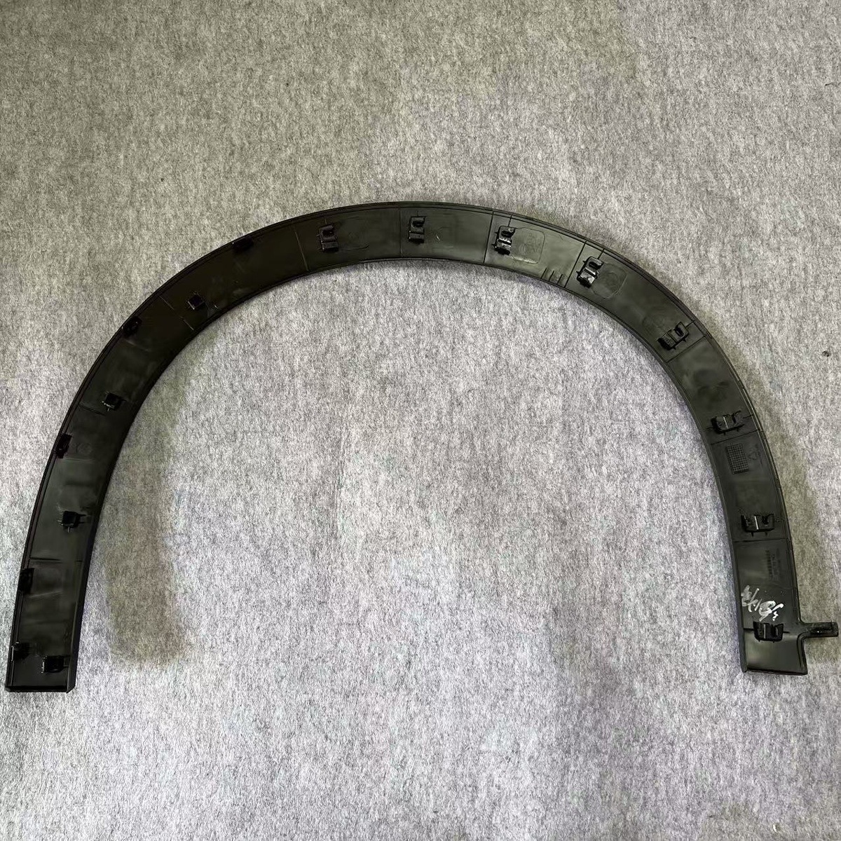Suitable for Byd Dolphin Wheel Arch Car Decoration Anti-Collision Strip Fender Anti-Scratch Front and Rear Wheel Arch Assembly