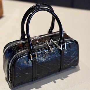 �n��С���OӋ�μ�б�沨ʿ�D����Ů2025�¿�͹Ÿ߼�������С����