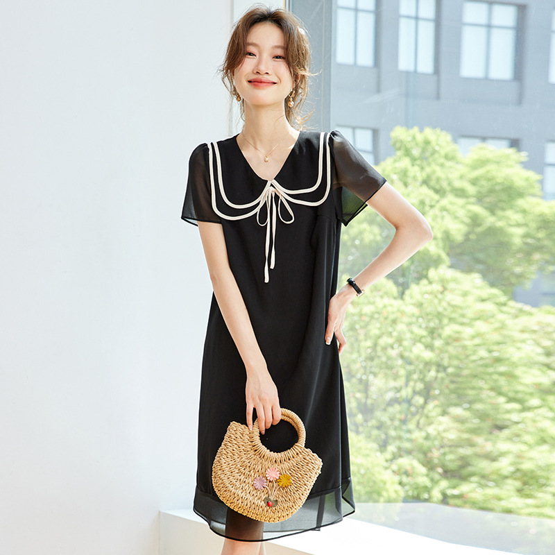 Black elegant long shiffon doll