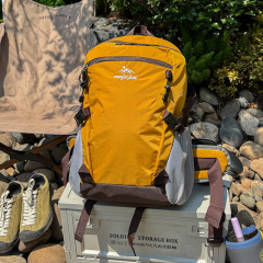 户外登山徒步包男旅行双肩包女大容量差旅轻便百搭装备休闲包背包