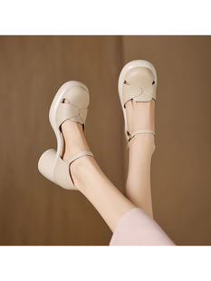 7CM�߸���װ��^��ЬŮ2026���ļ��¿�ָ��п�һ�֎��_�RЬ