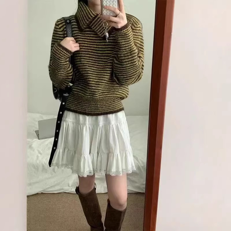 European Style Autumn and Winter New Striped Knit Sweater for Women, Loose Fit, Slimming, Versatile, Stylish Top European Style Autumn and Winter New Striped Knit Sweater for Women, Loose Fit, Slimming, Versatile, Stylish Top