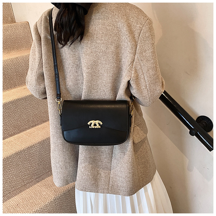 Fashionable and versatile small square bag, new autumn and winter style work and commuting bag, women's bag, simple single-shoulder bag, women's crossbody bag undefined