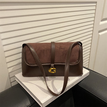 �n��r�����e���̄�ͨ���LҸ��С������Ů�|�м�ɫ�����ˇб���