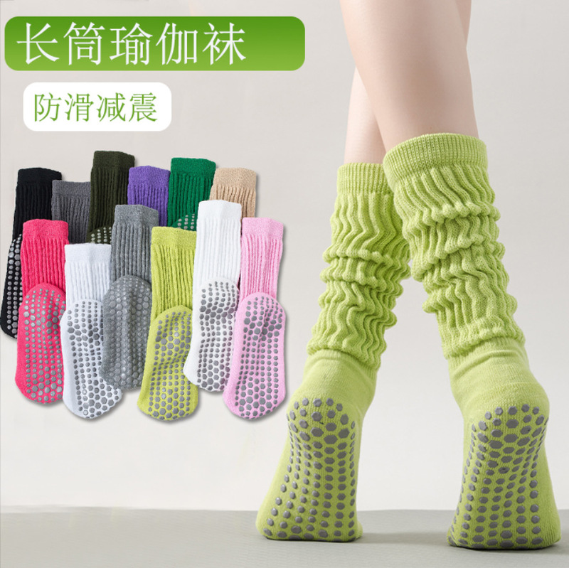 Pleated Long Yoga Socks with Silicone Grip, Non-Slip Towel Bottom, Shock-Absorbing, for Dance and Fitness, Multi-Color, Wholesale for Export Pleated Long Yoga Socks with Silicone Grip, Non-Slip Towel Bottom, Shock-Absorbing, for Dance and Fitness, Multi-Color, Wholesale for Export