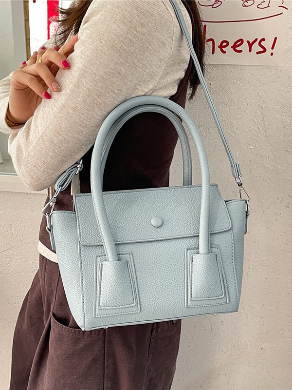 Bolso de mochila para mujeres 2026 ventas transfronterizas calientes nuevo estilo de alta calidad humedad moda litchi popular bolso de mano