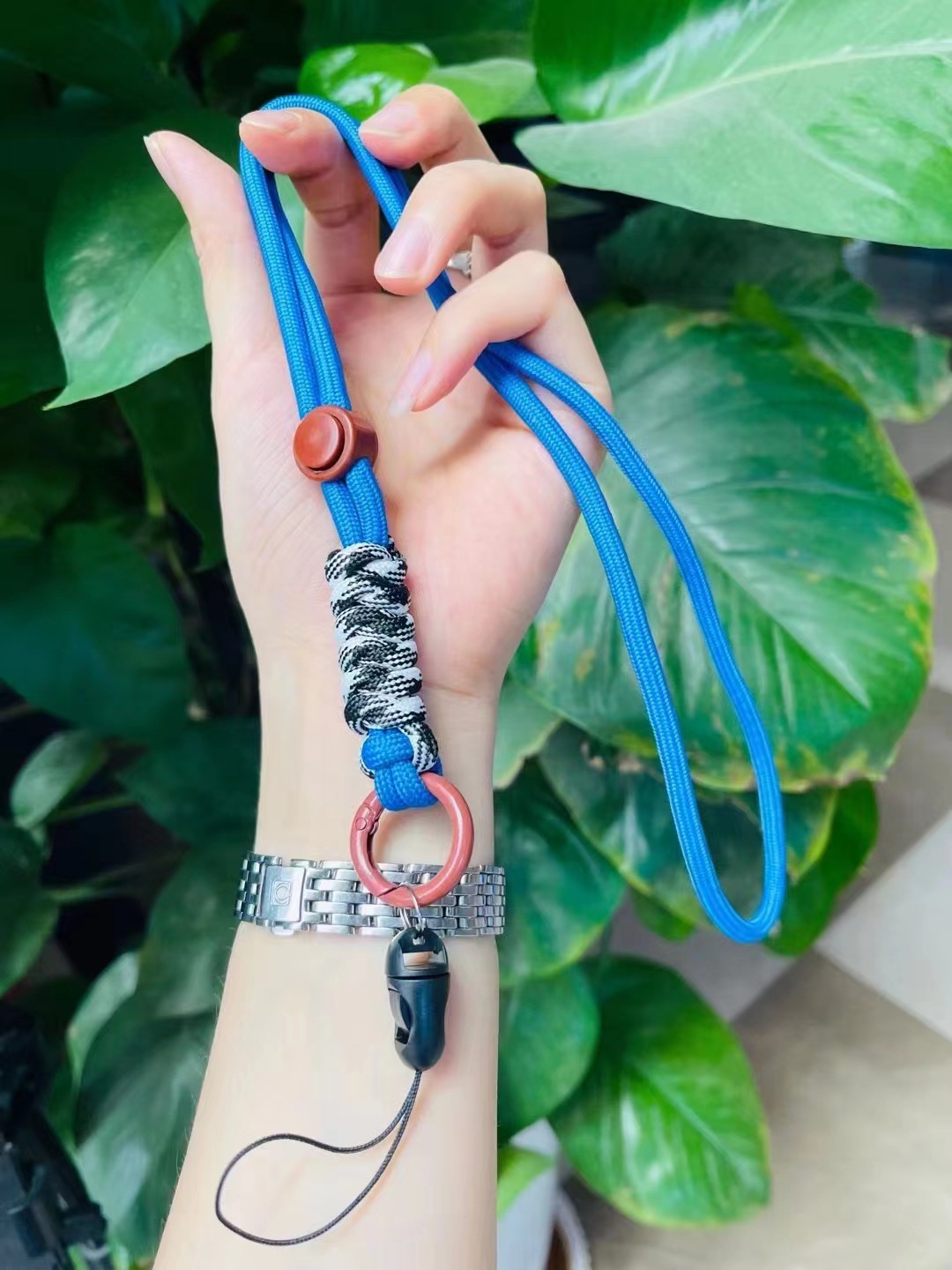 Nuevo teléfono móvil contraste color cordón Halter anti-perdido ajustable muñeca cuerda llavero cuerda trenzada hecha a mano cuerda de mano de dos colores