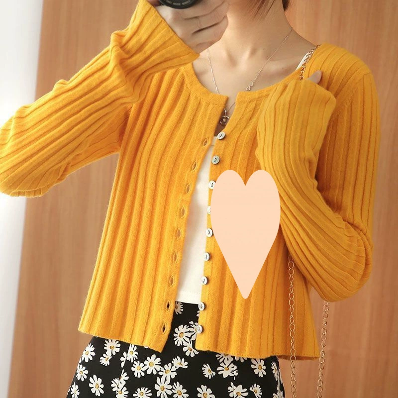 Демисезонная короткая кофта-п cardigan?