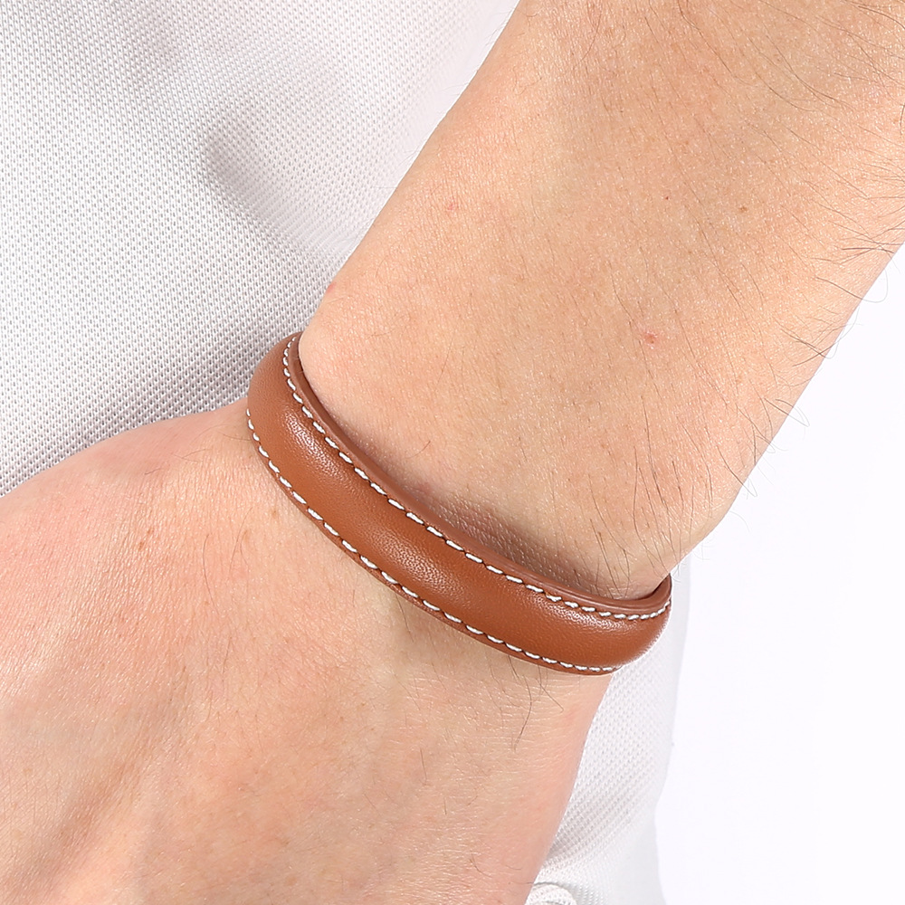 Men's Unisex Retro Punk Woven Chain Wristband Bangle Geometric Cattle Leather Men Cord & Leather Bracelets display picture 6