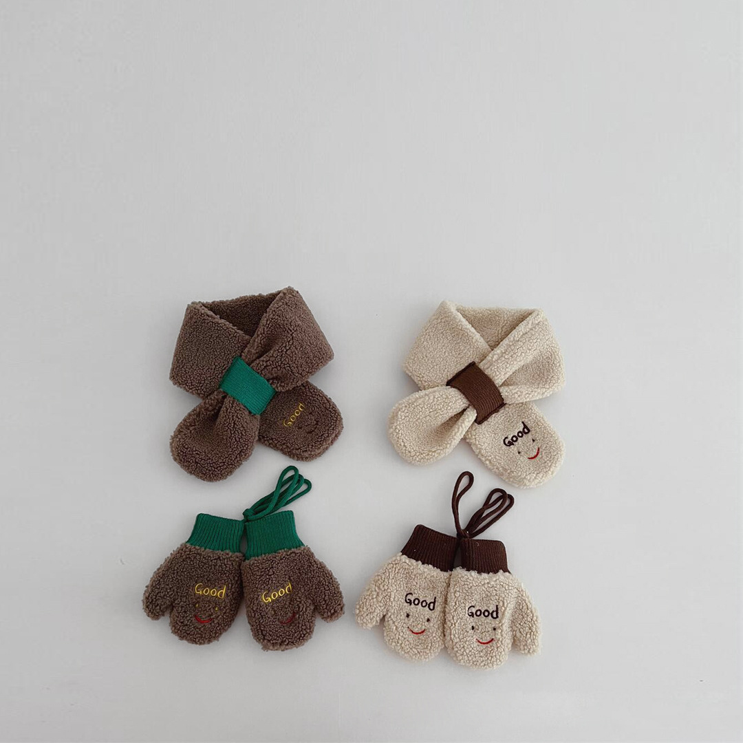 Children's gloves winter all finger hanging neck Instagram smiling boy and girl baby_voghion.com