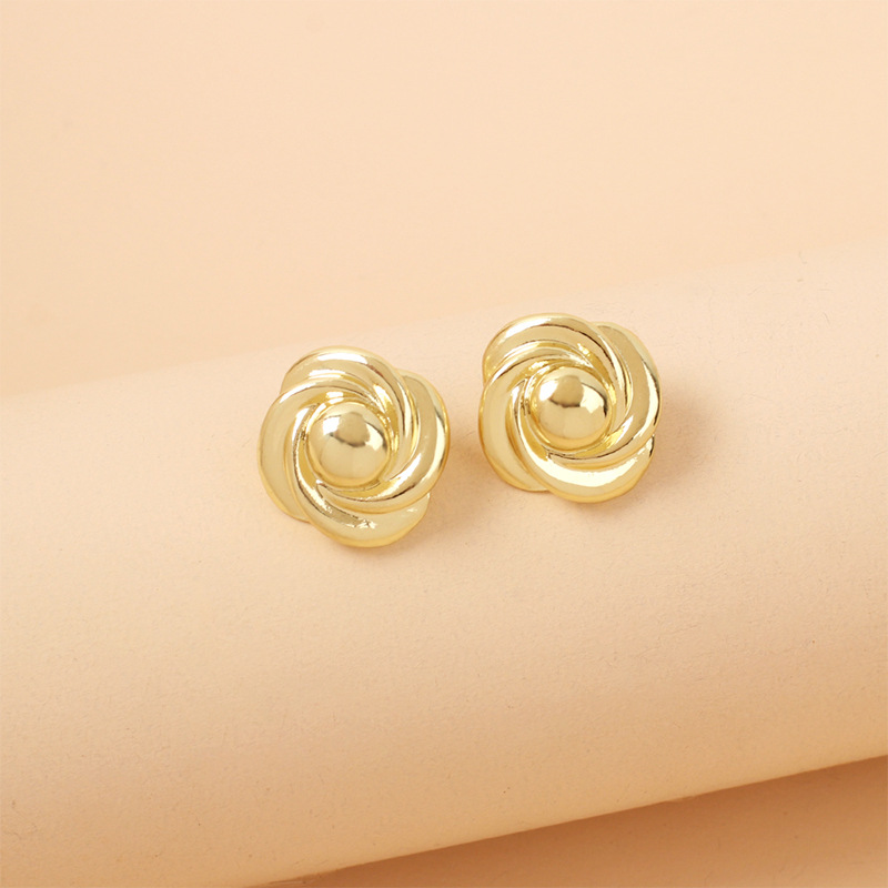 6g Weight Earrings Classification Wedding, Travel Occasion Flower Pattern Women'S Gender Fashion Geometric Irregular Flower Earrings 5
