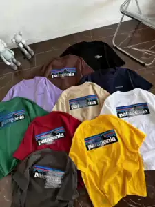 เสื้อยืดแขนสั้น Patagonia รุ่นใหม่ปี 2026 เสื้อยืดผ้าฝ้ายแท้ สำหรับกลางแจ้ง พิมพ์ลาย P-6 ใส่ได้ทั้งชายและหญิง แมตช์ง่าย