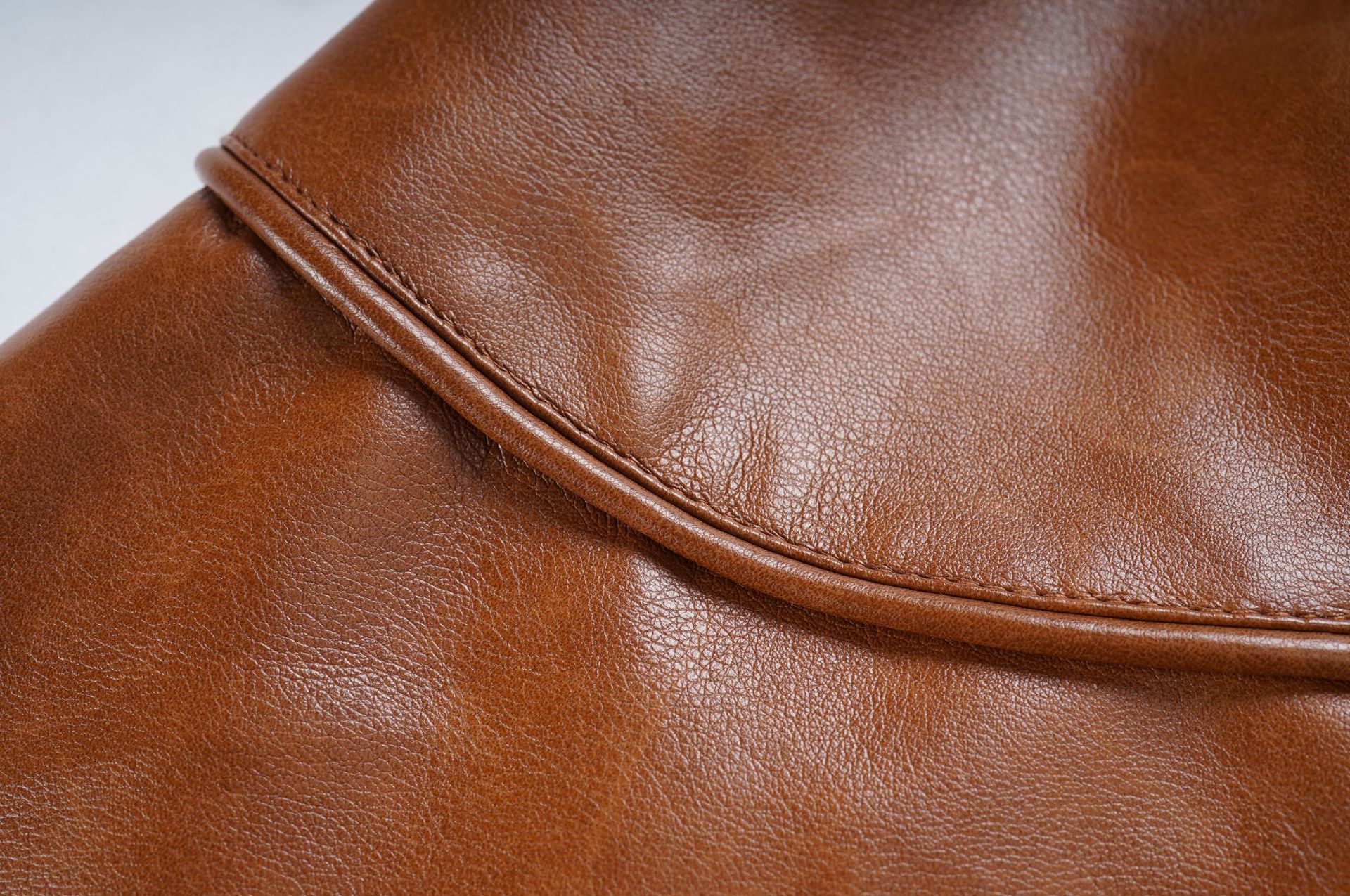 Nový jesenný 2024 bejzbalový golier PU letecký oblek jednoduchý základný kožený Jiake bunda trendy_voghion.com