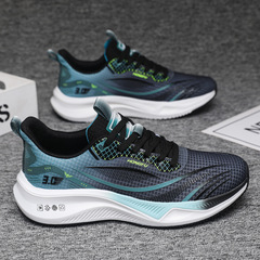 2024夏季新款男鞋運動版跑步鞋飛織透氣體育生鏤空網面軟底減震鞋
